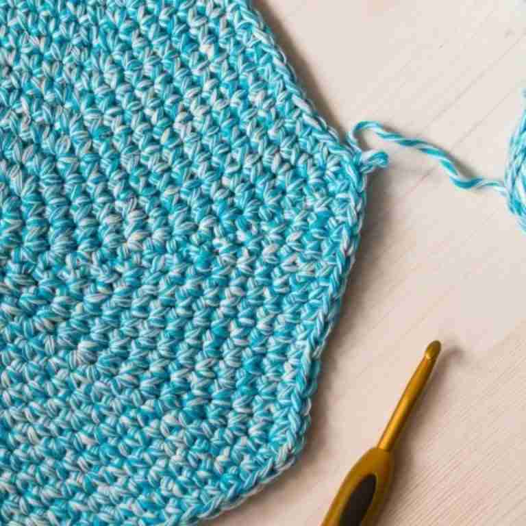 HOW TO CROCHET A PERFECT CIRCLE