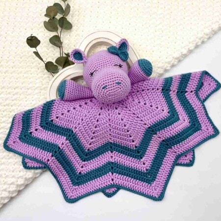 Free Crochet Hippo Lovey Pattern: 8 Point Star Blanket