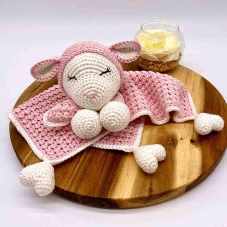 Free Crochet Lamb Lovey Pattern: Even Moss Stitch Blanket
