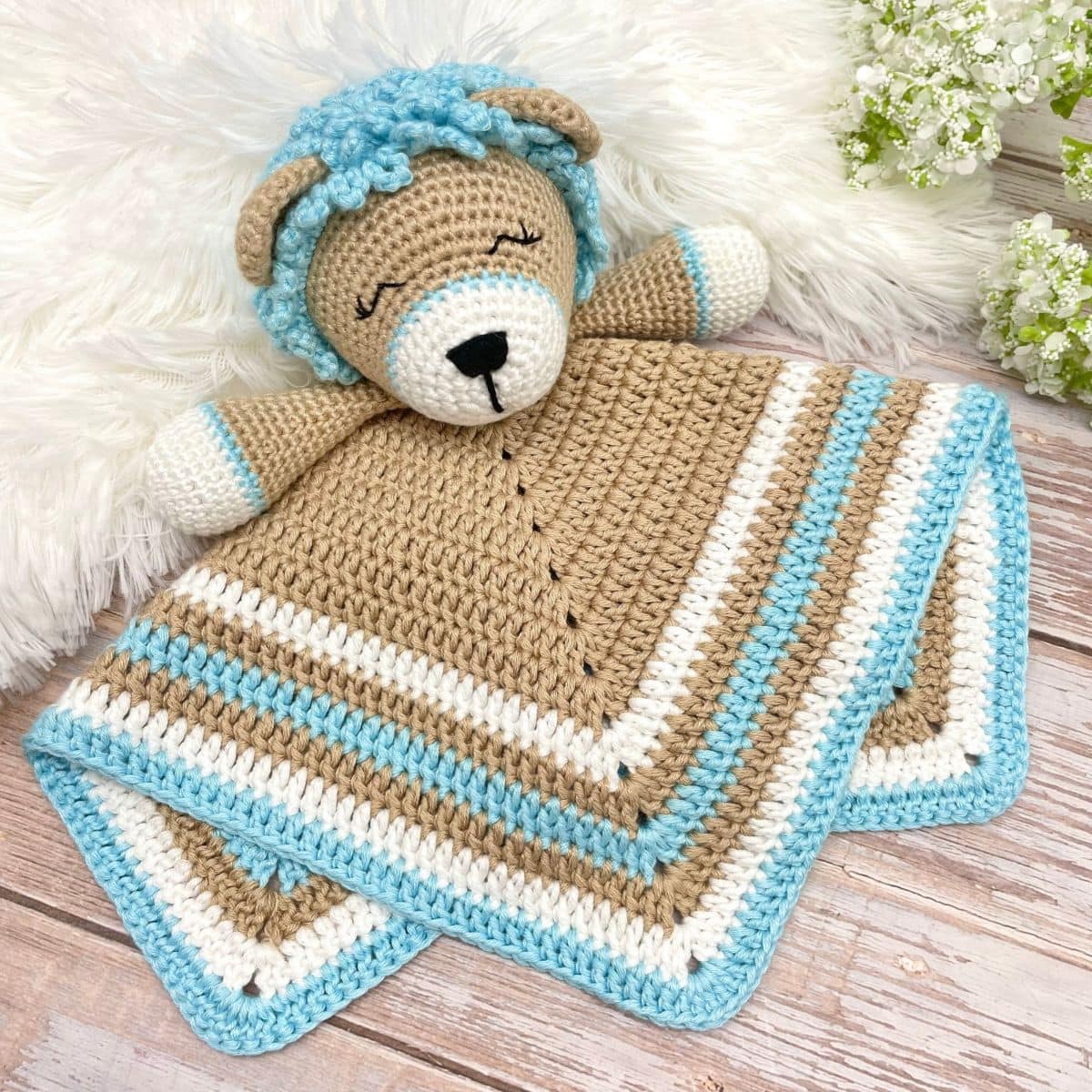 Lion lovey crochet pattern, Free crochet pattern